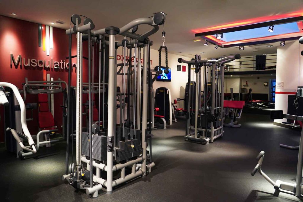 Salle de Musculation & Cardio - Machines Fitness High-Tech