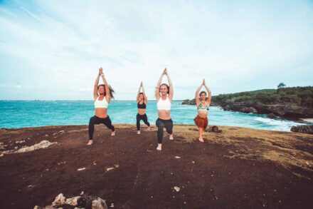 yogis sur la plage