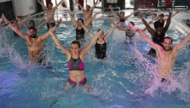 cours collectif aquagym en piscine