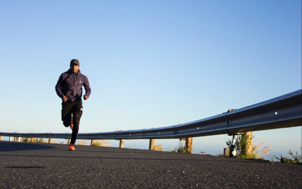 homme en train de courir