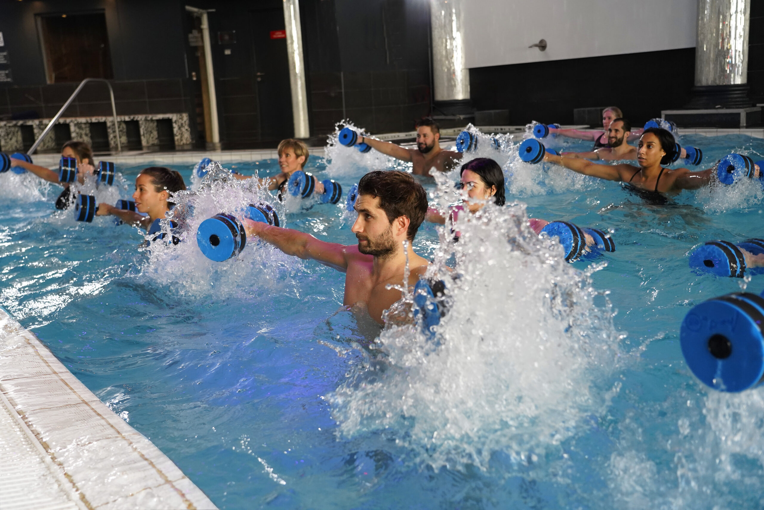 Cours d'aquagym dans notre salle de sport à Paris