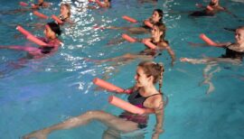 salle de sport avec piscine ou pratiquer l'aquafitness