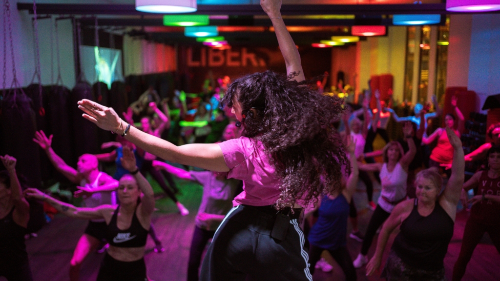 femme en train de danser